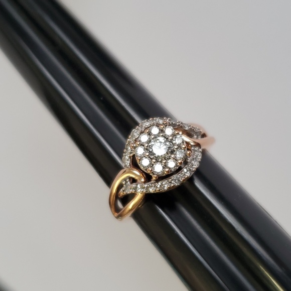 Vintage Jewelry - Watch Video / 10K Gold Halo Diamond Princess Ring